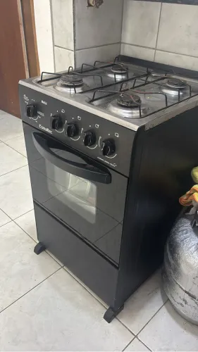 Vendo fogão 3 bocas 150,00