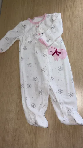 Pijama fleece CARTERS - tamanho 9/12 meses