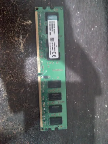 MEMÓRIA RAM DE 2GB DDR2 667MHZ