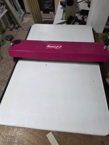 Maquina de corte Artmaq