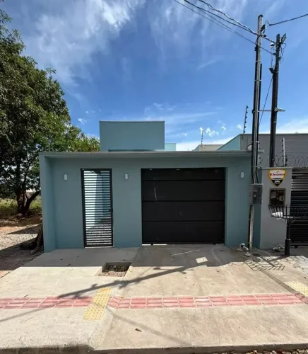 Casa térrea para venda, 3 quartos sendo uma suíte, Santa Cruz, Cuiabá