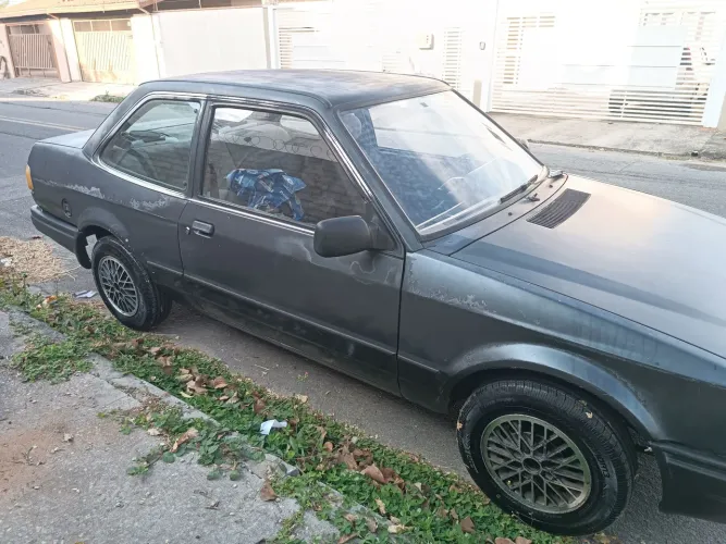 Ford Verona LX 1.6 (modelo Antigo) 1991