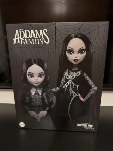 (Leia descrição) bonecos monster High family familia addams pack skullector