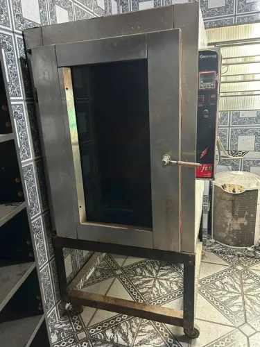 Forno em ótimo estado