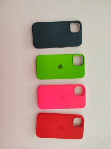 Capas de iPhone 14/15