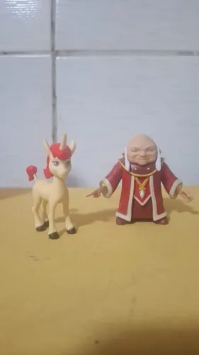 Action Figure Mestre dos magos e Vingador 