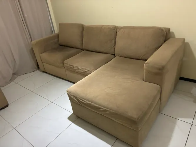 Sofá modular: 4 lugares ou 3 + poltrona