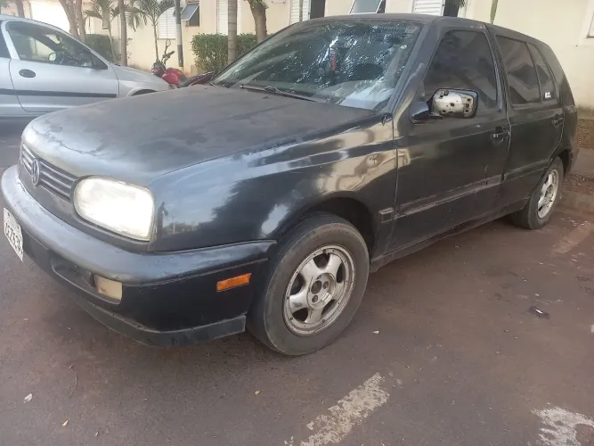 Volkswagen Golf GL 1.8/ 2.0i 4P 1996