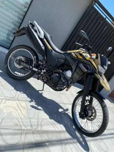 Lander 250 2024 ( Baixo KM )
