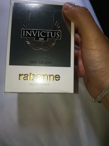 Invictus aqua travel exclusive!! 100ml apenas aberto!