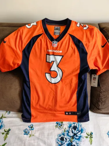 Camisa original Nike NFL - Denver Broncos do jogador Russell Wilson