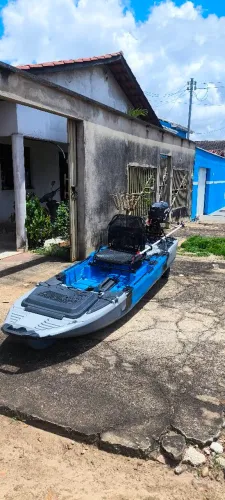 Caiaque Leade 1090 + Motor Mercury 5hp (Novo)