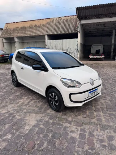 Volkswagen Up! Take 1.0 T. Flex 12V 3P 2016