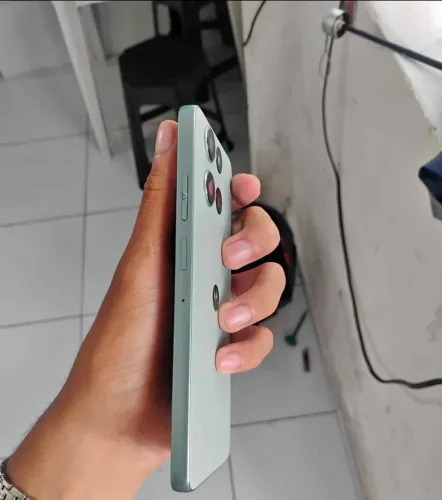Moto g56