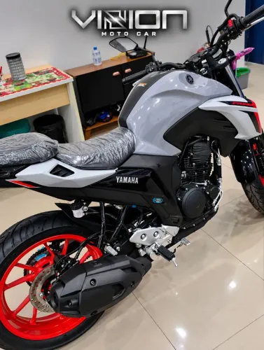 FZ25 CINZA 0KM 2026