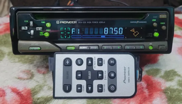 Rádio Pioneer DEH-536