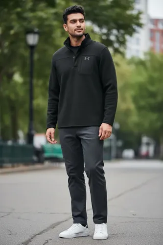 Duas blusas masculinas Under Armour