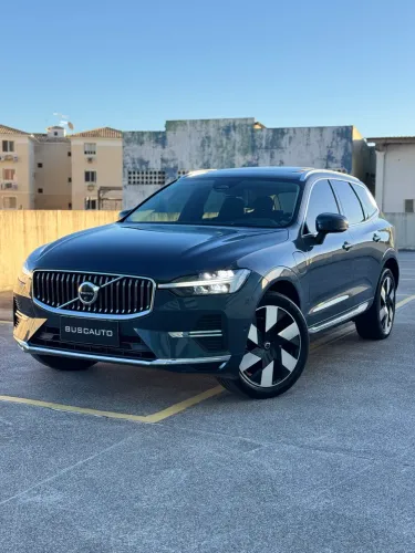 Volvo XC-60 T-8 Ultimate 2.0 AWD (híbrido) 2024
