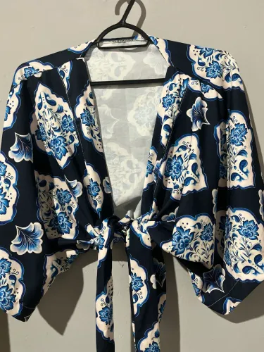 cropped morcego azul
