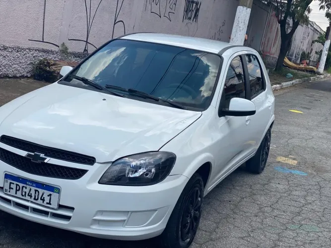Chevrolet Celta Spirit/ LT 1.0 MPFI 8V Flexp. 5P 2015