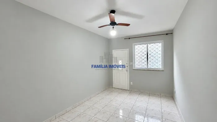 Apartamento à venda 1 quarto térreo garagem Marapé Santos/SP