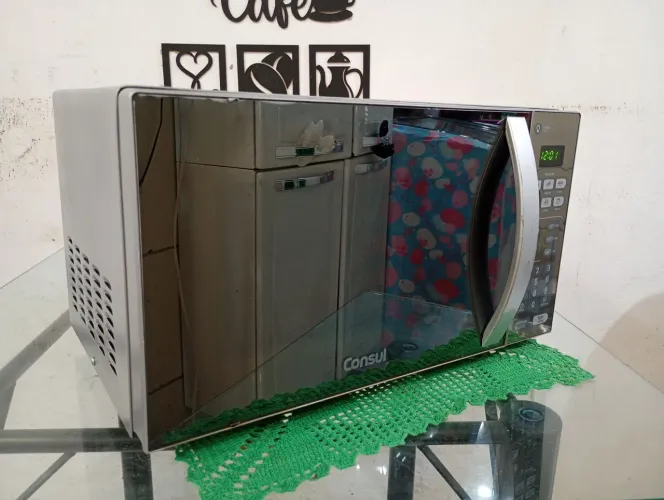 Microondas espelhado