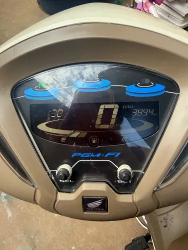 ? HONDA BIZ 125 BRACA PEROLADA Ano 2022/2023
