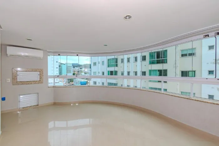 Apartamento a venda em Balneário Camboriú