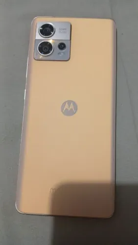 Motorola edg30 fusion vendo 800 reais preço dele na loja mais de 2.000