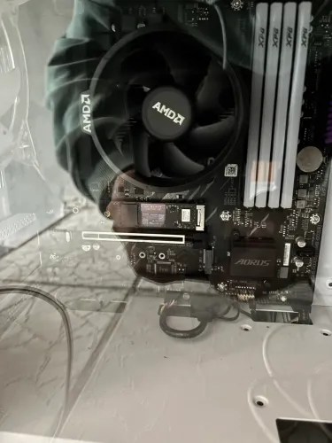 Ryzen 7 5700G - excelente estado - acompanha cooler Box
