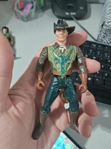 Boneco Roland Tembo Jurassic Park 1997