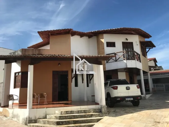 Casa Duplex - 3 Suítes - Ponto Comercial - Piscina e Churrasqueira - Nova Parnamirim
