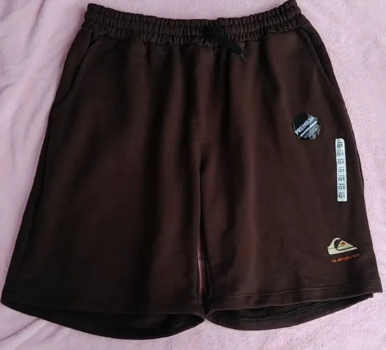 bermuda moletom quiksilver marrom g1