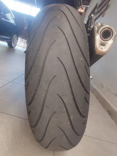 Pneu Michelin 180 55 R17 * Traseiro * moto alta cilindrada