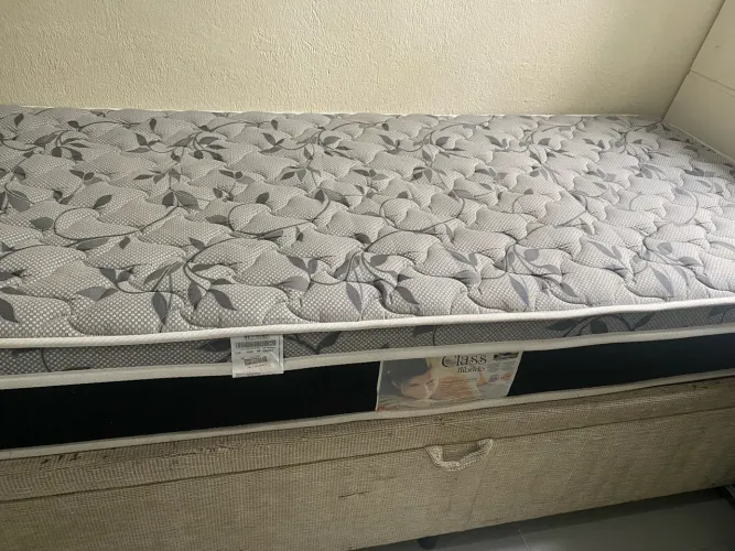 Cama box com baú