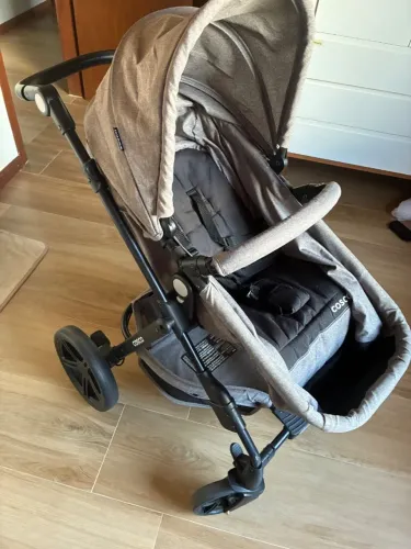 Carrinho de Bebê COSCO - TRIO