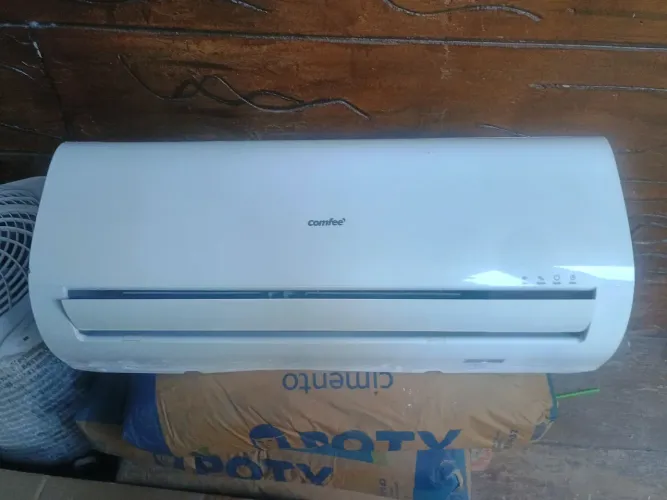 Ar condicionado split confee 9000 BTUs instalação+material 2 metros s/transformador 