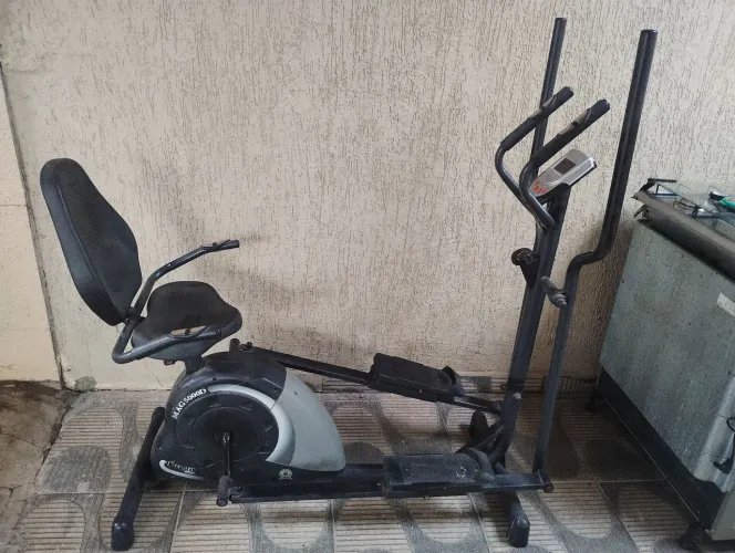 Elíptico mais bicicleta 