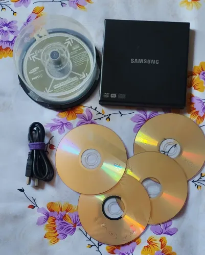 Leitor e gravador de cd e dvd