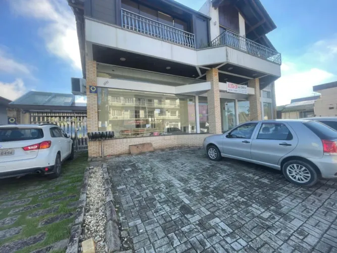 Cjto Comercial_Sala para alugar por R$ 11200.00, 407.00 m2 - CENTRO - GUARAMIRIM/SC