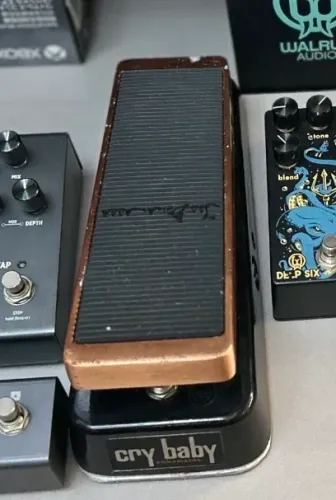 Pedal Cry Baby Joe Bonamassa