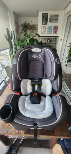 Cadeirinha para carro Graco Grows4Me 4-in-1 (Modelo: 2081461) - Importada