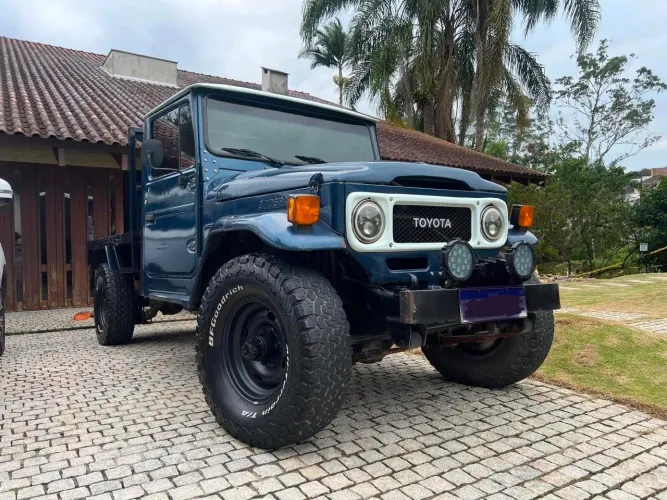 Toyota Band.Picape Chassi Longo Diesel 1986