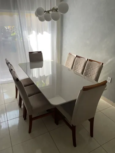 Mesa 8 cadeiras