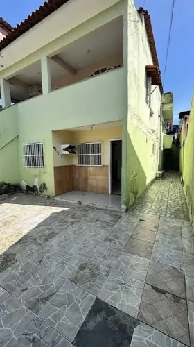 Alugo esta casa em vila velha