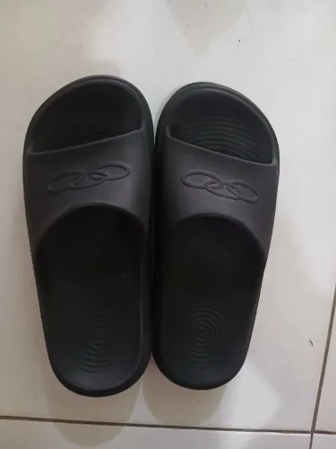 Chinelo Slide Olympikus Sereno Preto - Tamanho 37 (Semi Novo)