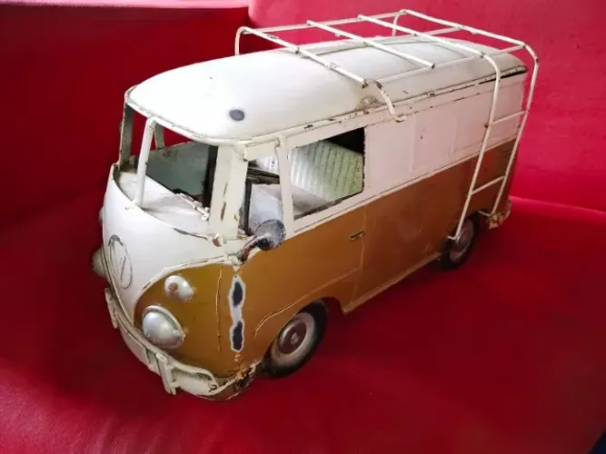 Kombi artesanal para decoração