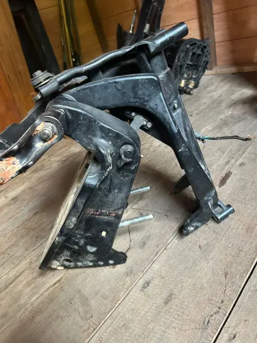 Rabo do motor 150 hp mercury