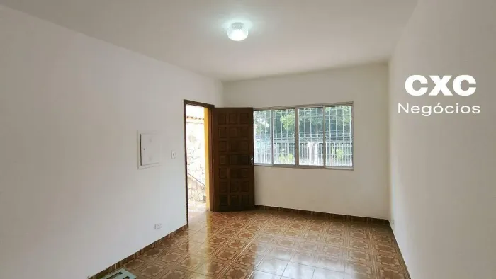 Aluguel de sobrado na Vila Matilde com 02 Quartos possivel 03 Quartos na travessa da av Wa