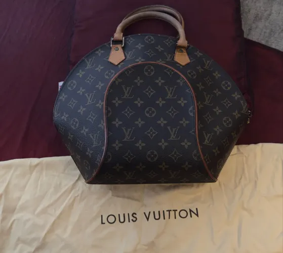 Bolsa Louis Vuitton Truly Rivets Limited Edition Original - Raridade